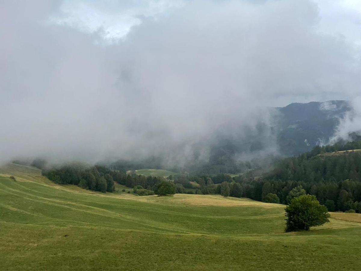 La Casa Di Grace Nella Valle Incantantata Карано Экстерьер фото